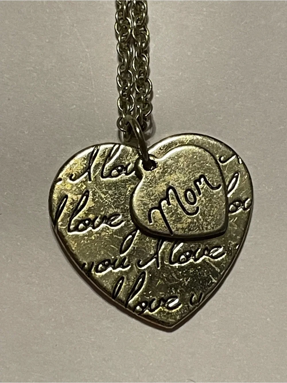 I Love You Mom Costume Necklace #0213